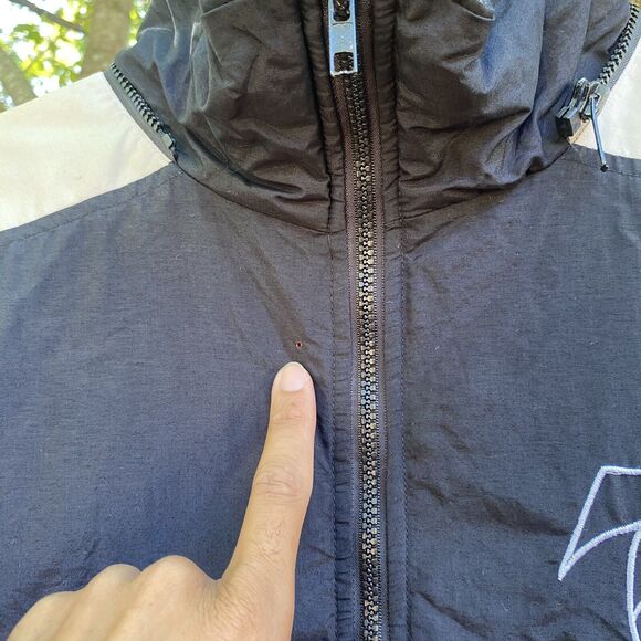 Vintage Atlanta Falcons Puffer Jacket Mens Size Large Locker Line NFL - Picture 7 of 10